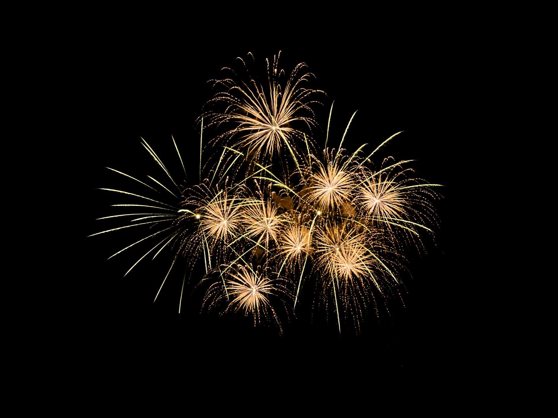 Das Feuerwerk in Los Realejos zum Día de la Cruz zieht jedes Jahr viele Besucher an.